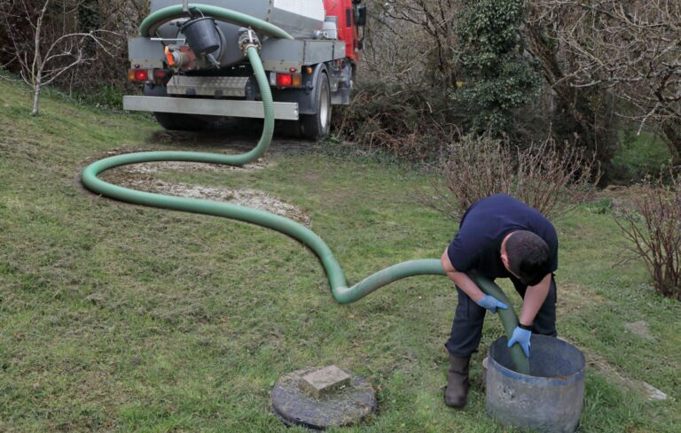 septic tank cleaning